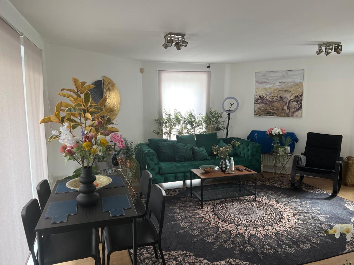 Poplar Guest House Лондон Екстер'єр фото
