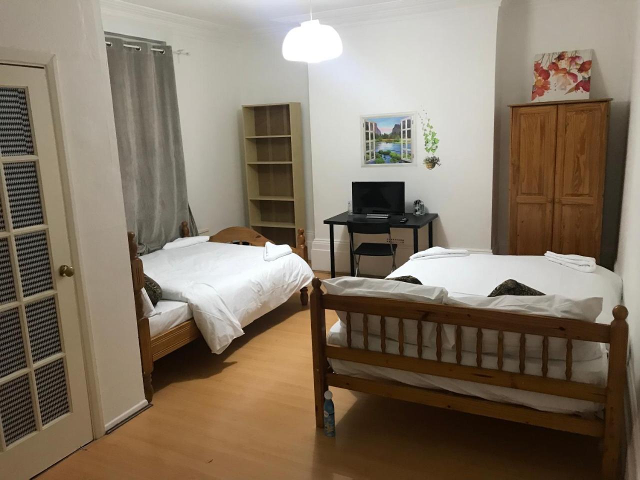 Poplar Guest House Лондон Екстер'єр фото