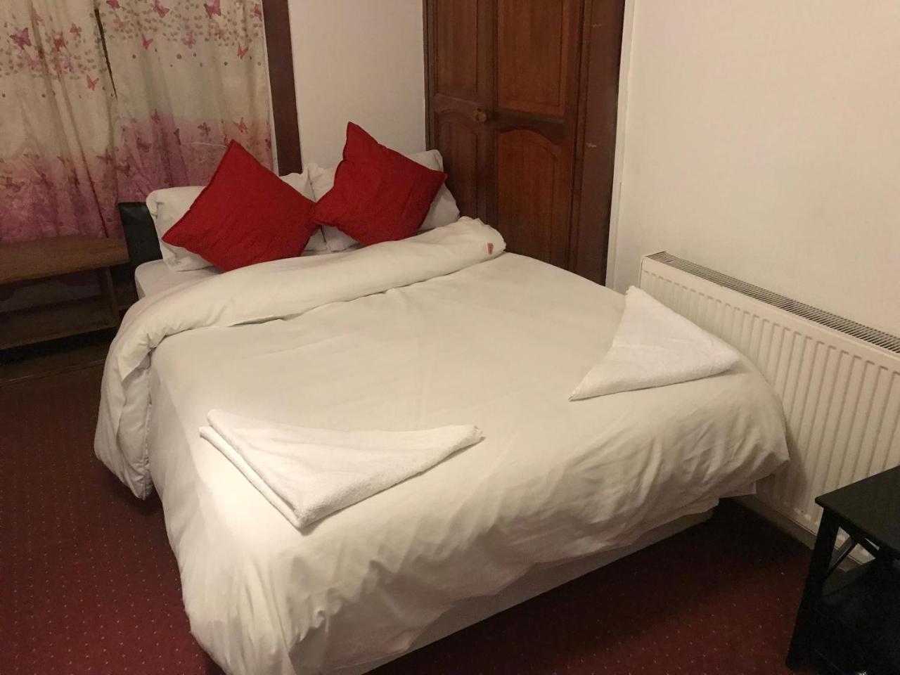 Poplar Guest House Лондон Екстер'єр фото