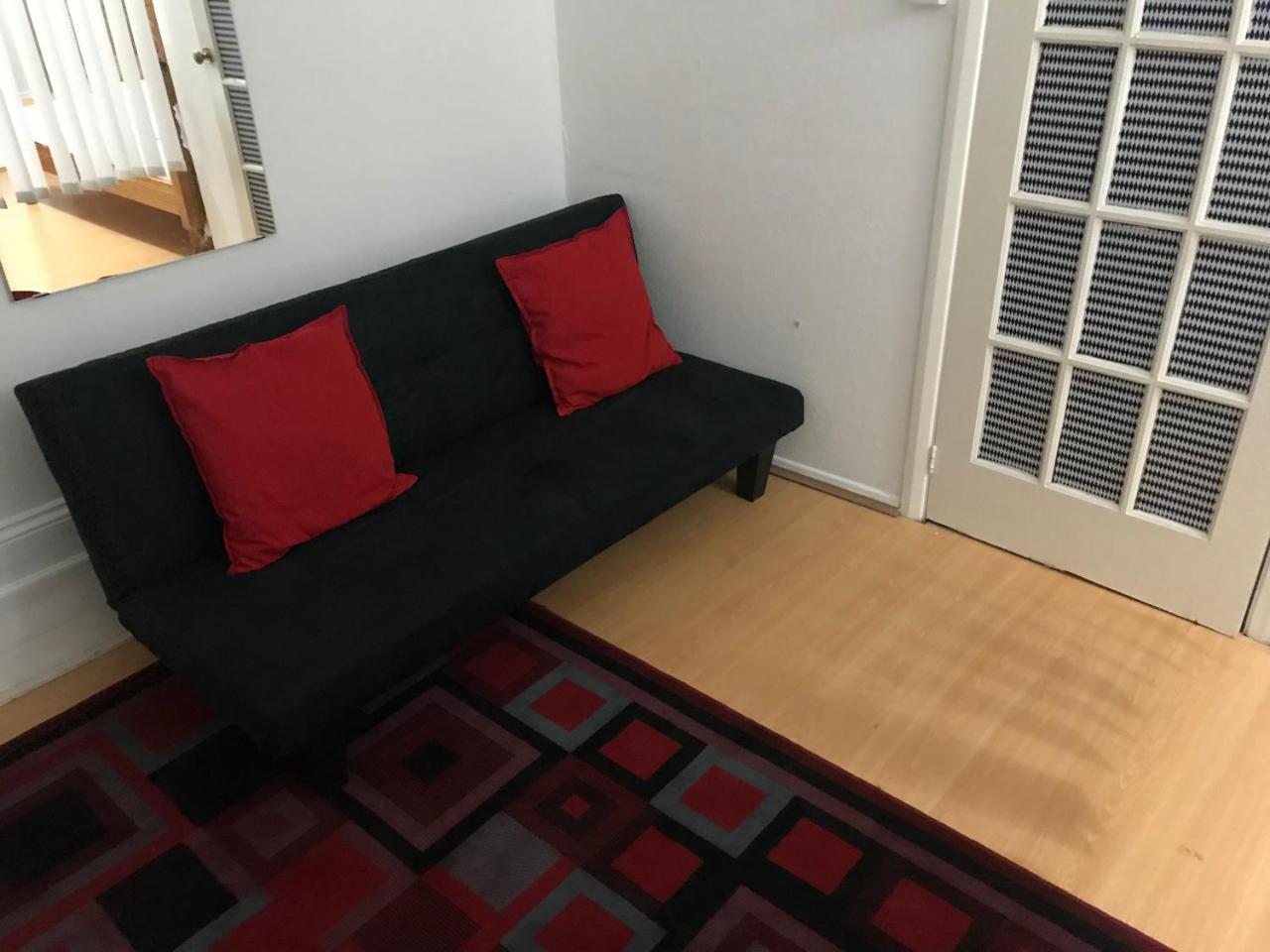 Poplar Guest House Лондон Екстер'єр фото