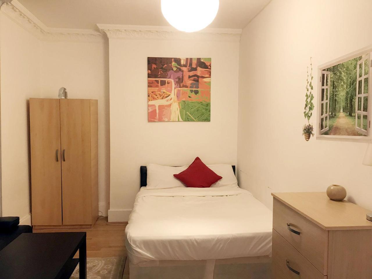 Poplar Guest House Лондон Екстер'єр фото